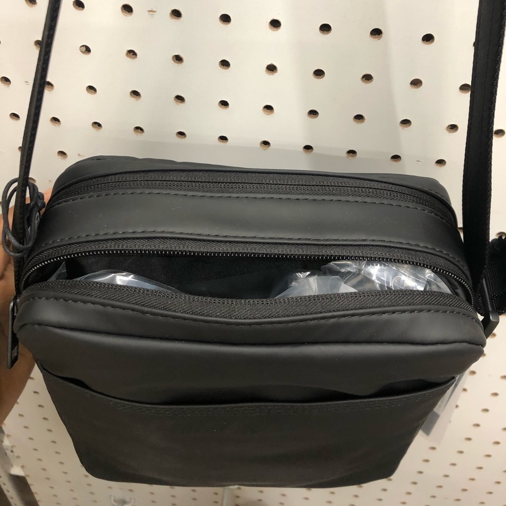 Duffel Bag For Men - Picture 4 of 4